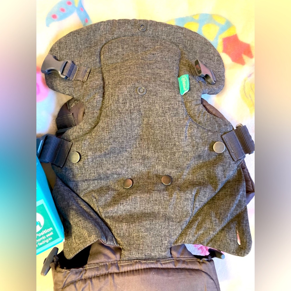 SOLD~Infantino 4 in 1 convertible baby carrier